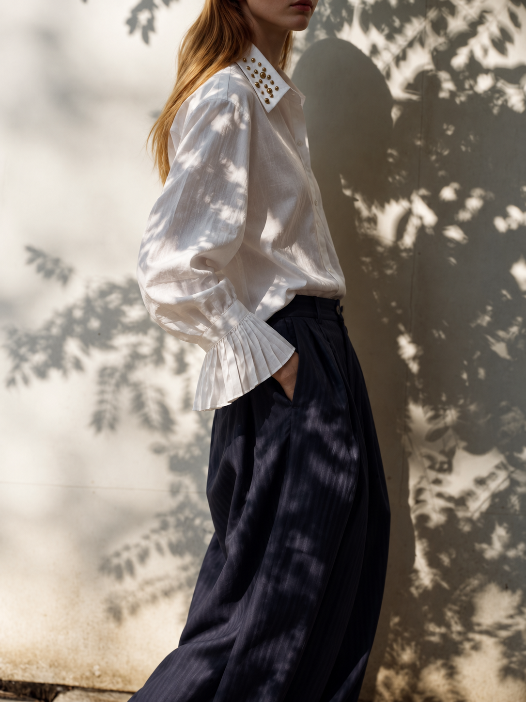 Bluse mit plissiertem Kragen