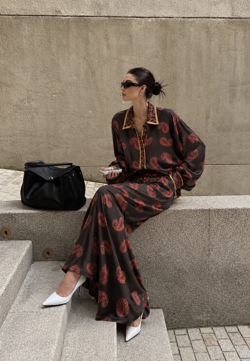 Weite Hose mit Paisley-Muster