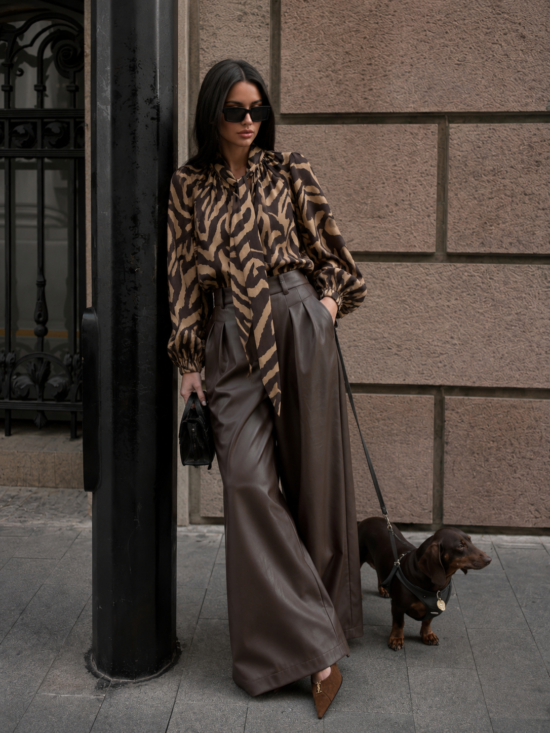 Oversize-Bluse mit Bindeband am Ausschnitt