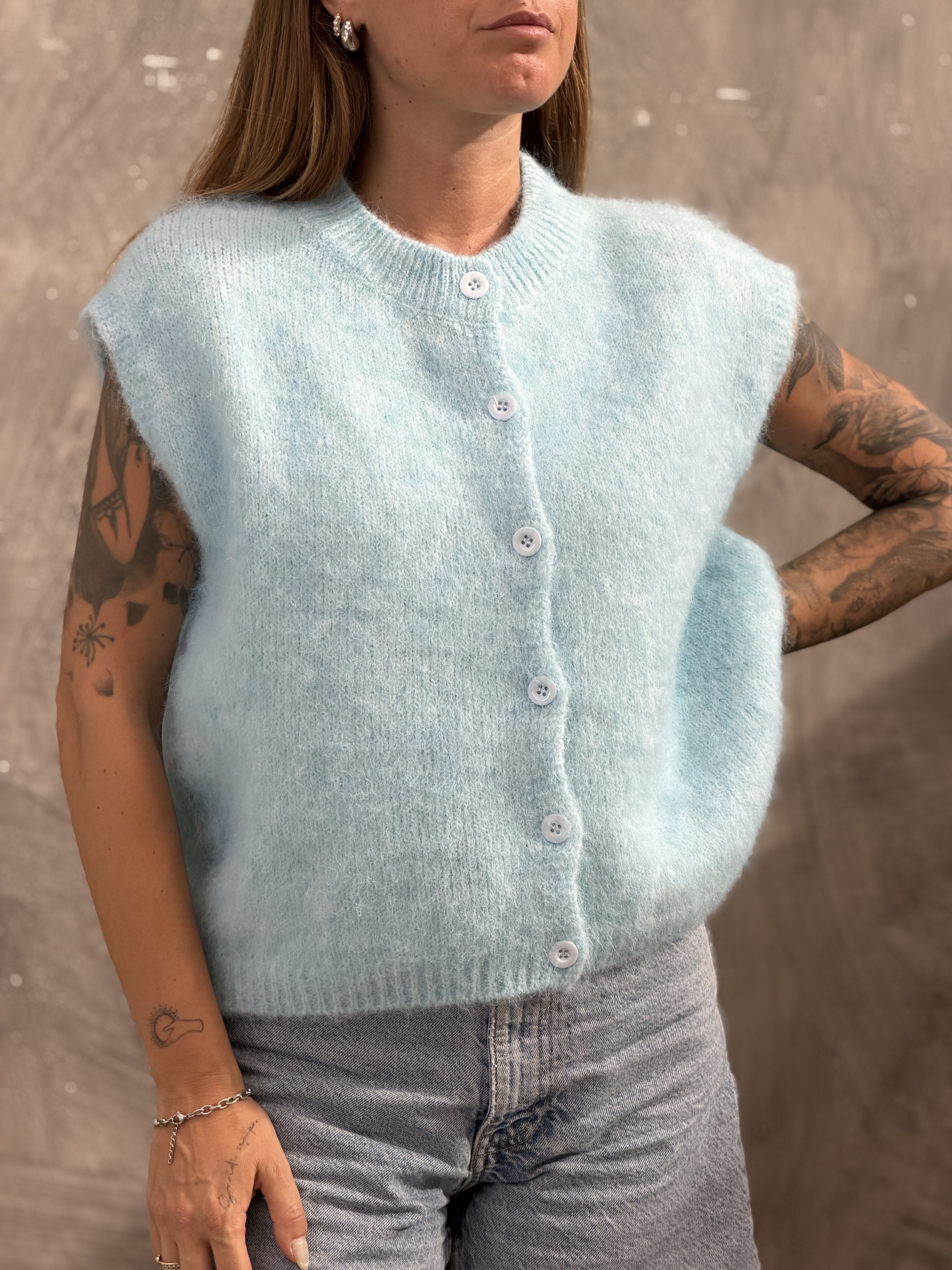 Flauschige Strickweste