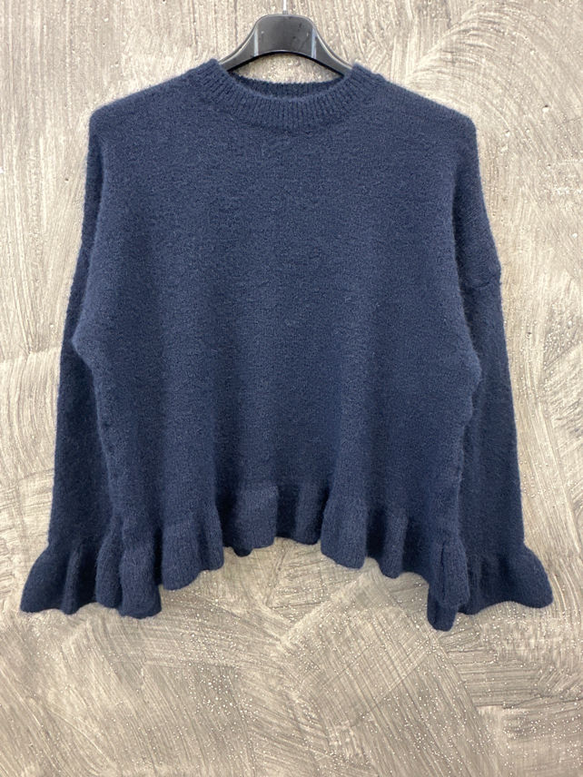 Kurzpullover mit Rüsche