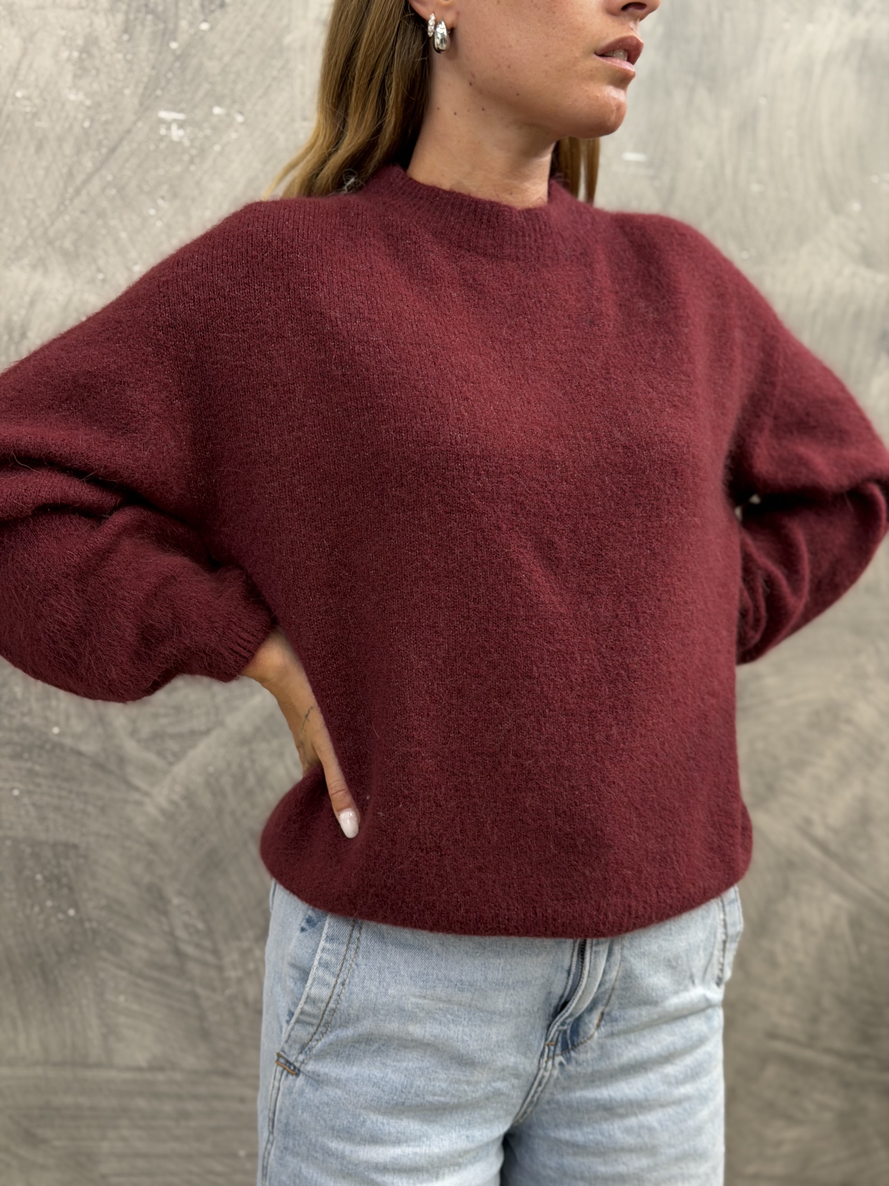 Lockerer Pullover mit Rundhals