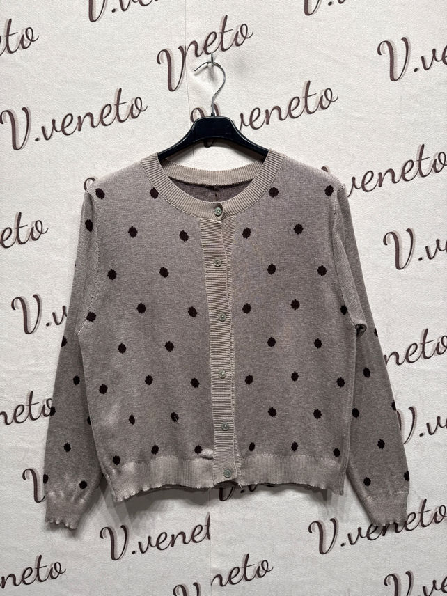 Cardigan mit Punkten
