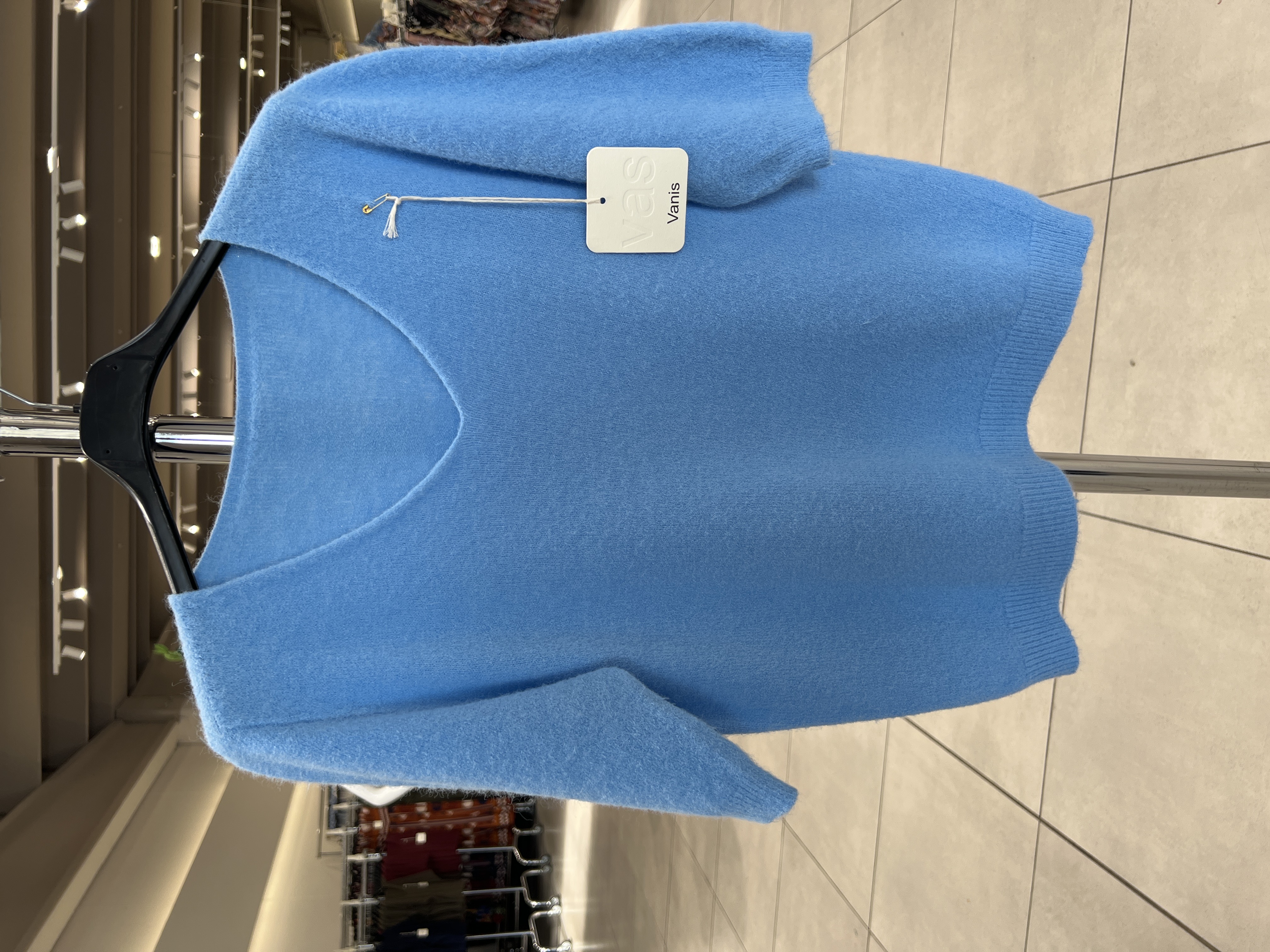 Regular Pullover mit V‑Ausschnitt