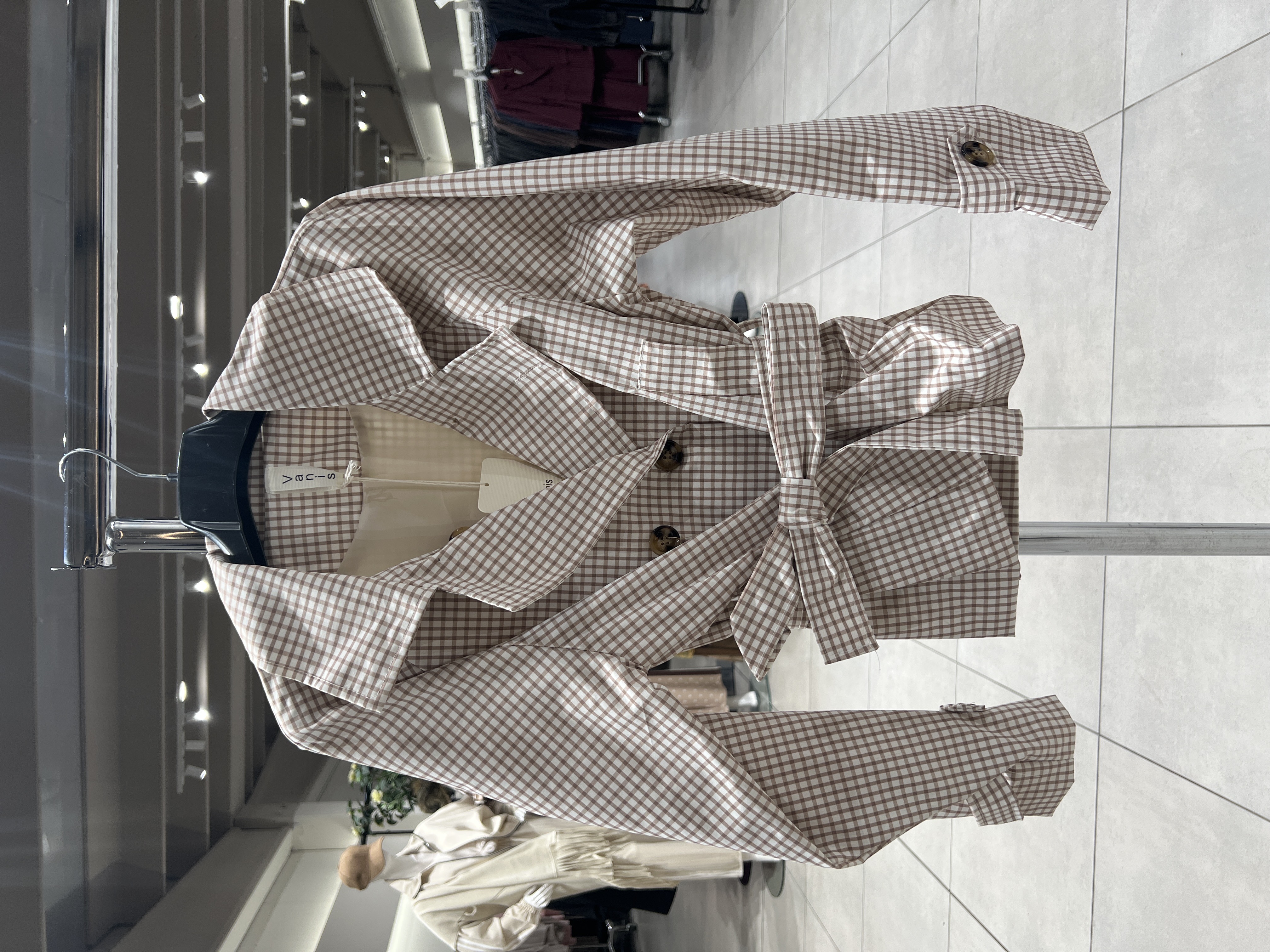 Taillierter Karo-Blazer