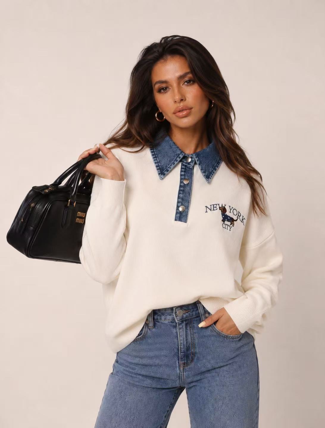 Polopullover mit Stickerei