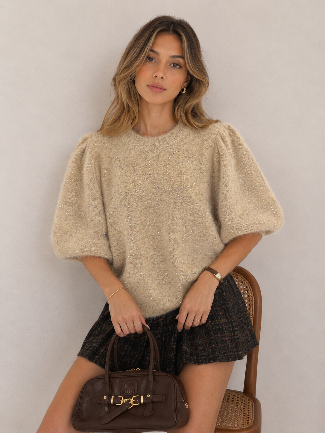 Pullover mit Puffärmeln und Nieten