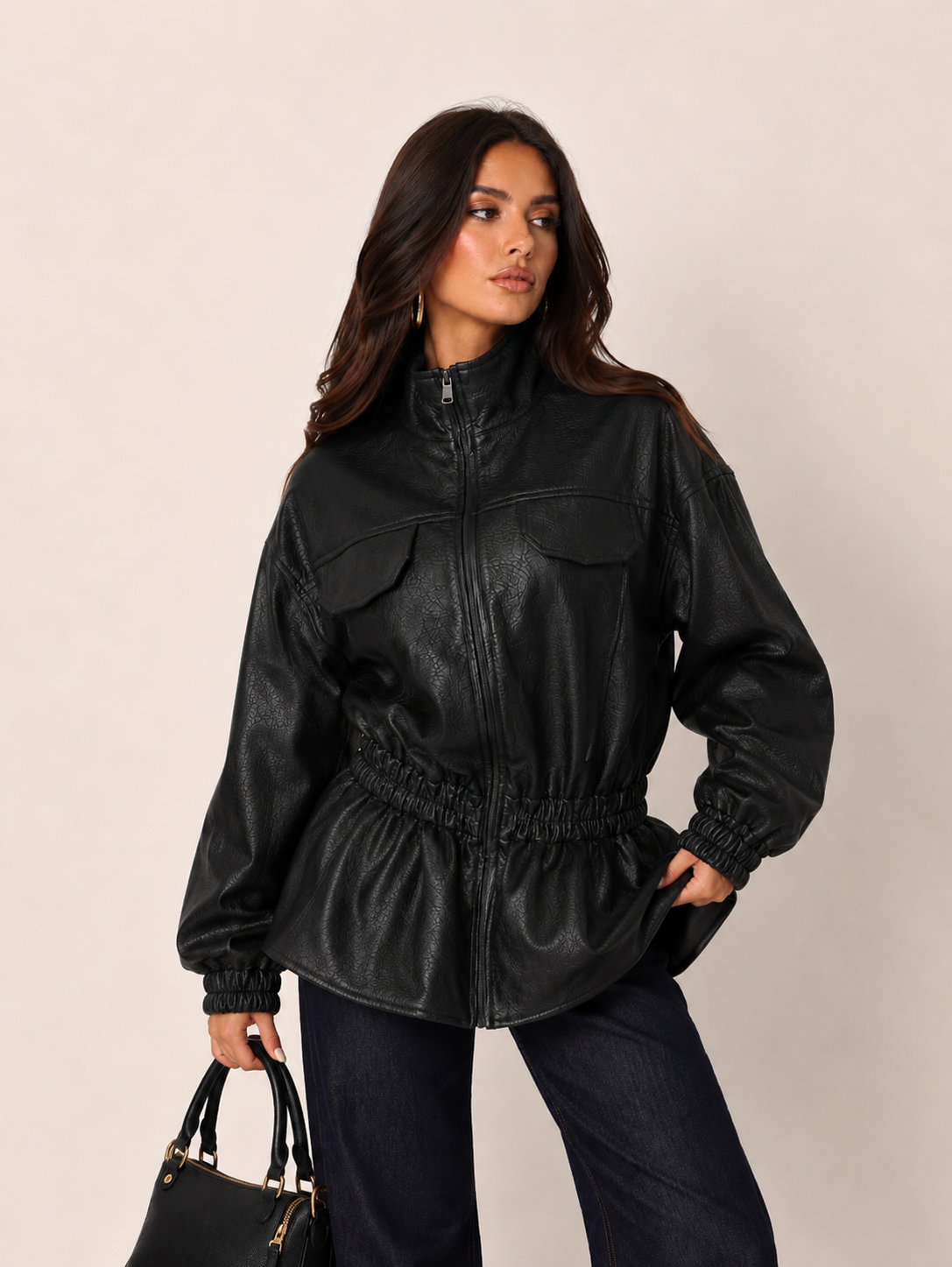 Lässige Jacke bis zur Hüfte