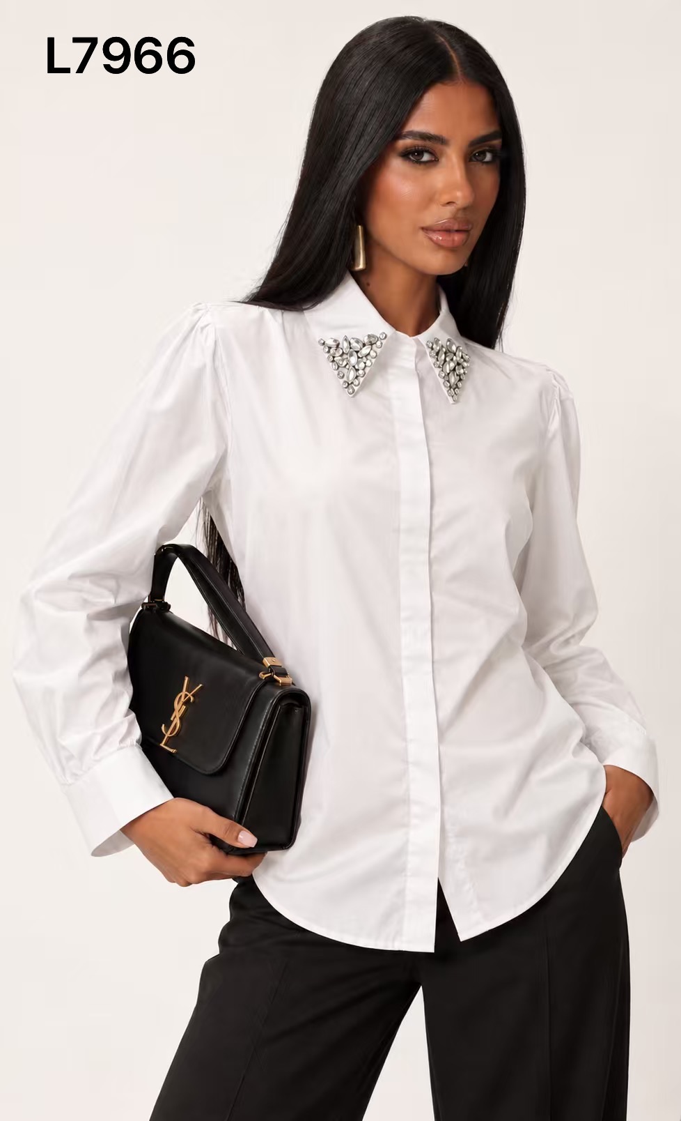 Bluse mit Puffärmeln und Kristallen