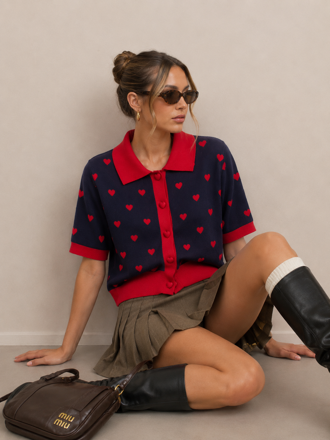 Kurzer Cardigan mit Polokragen