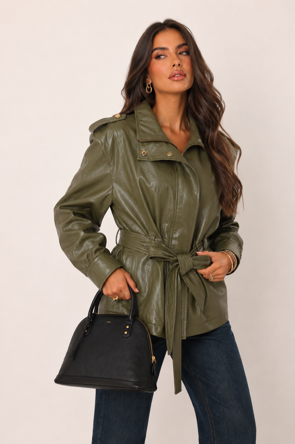 Maßgeschneiderte Jacke bis zur Hüfte