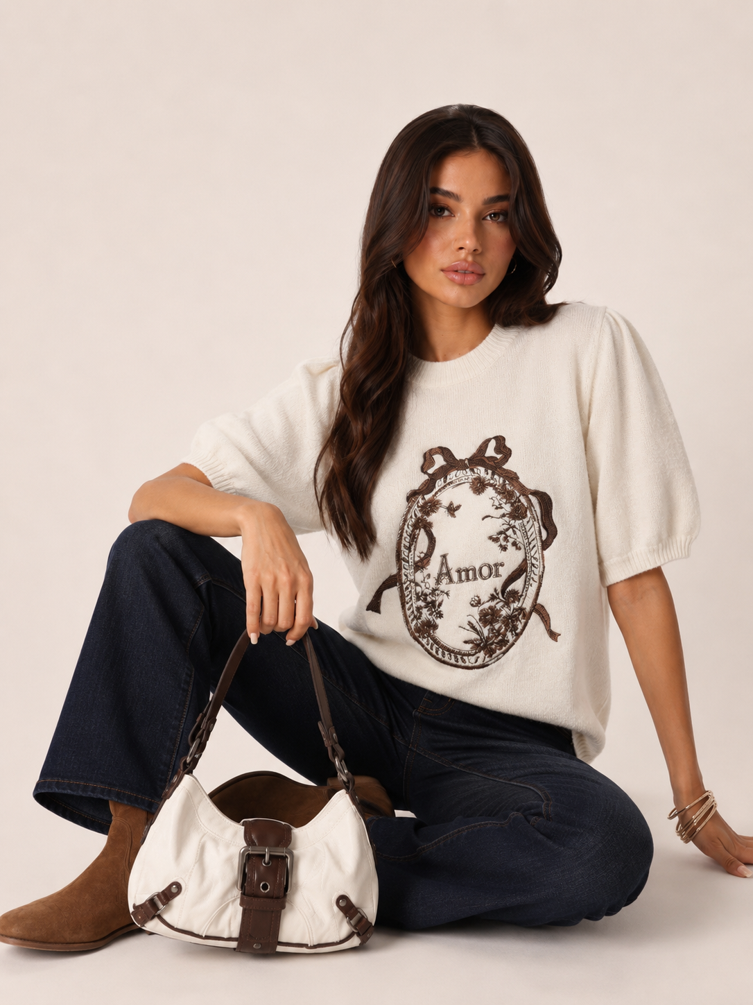 Kurzer Pullover mit Puffärmeln