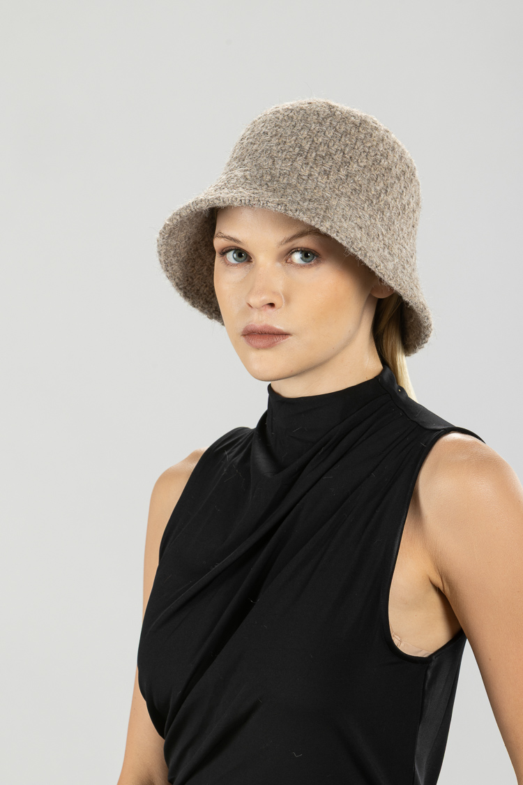 Flauschiger Bucket Hat