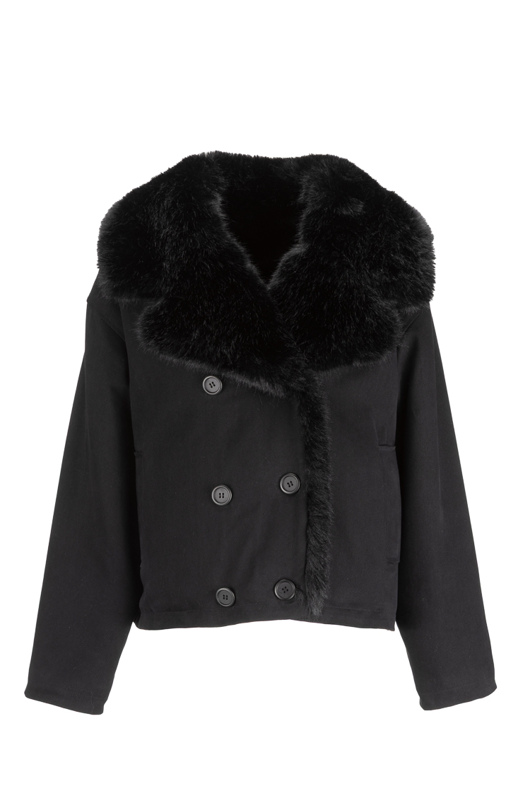 Kurze Jacke mit Fellkragen