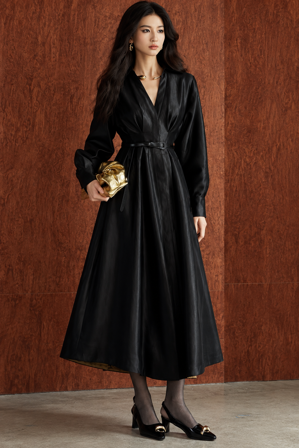 Wickel-Midikleid mit Taillengürtel