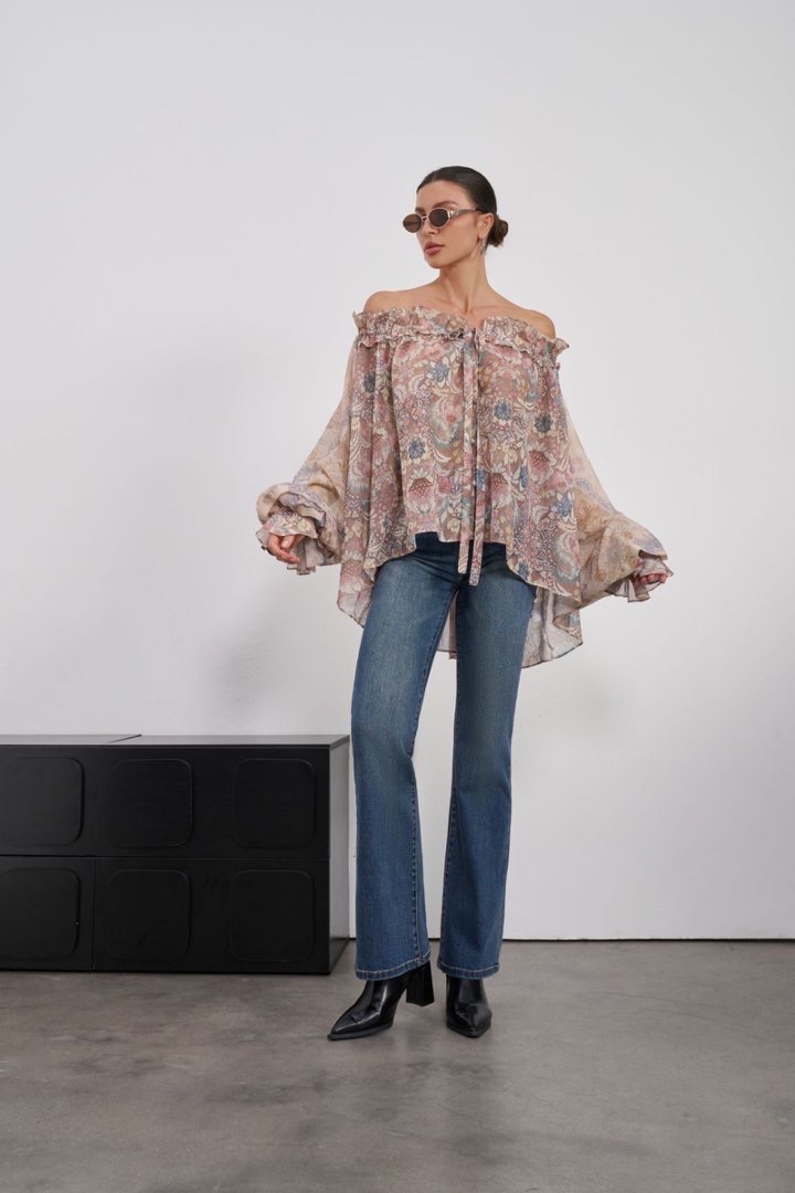 Off‑Shoulder Bluse mit Rüschen