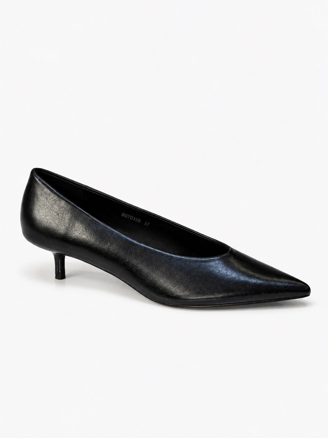Spitze Pumps — Niedriger Kitten-Heel