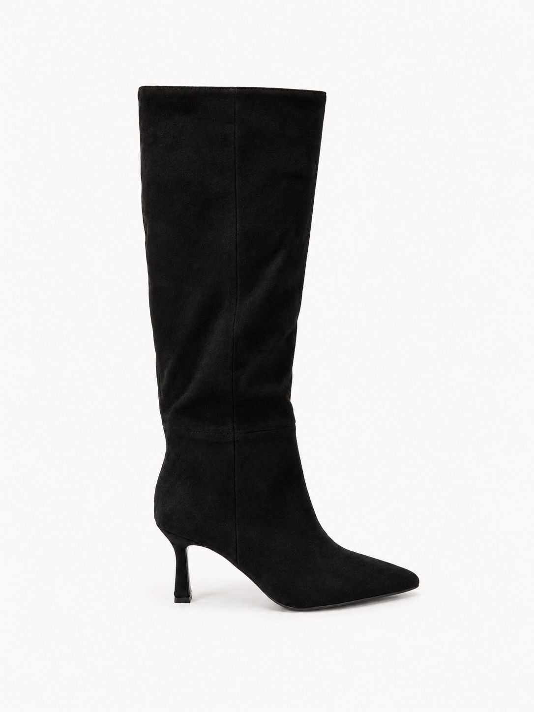 Overknee-Stiefel mit hohem Stilettoabsatz und spitz zulaufender Spitze