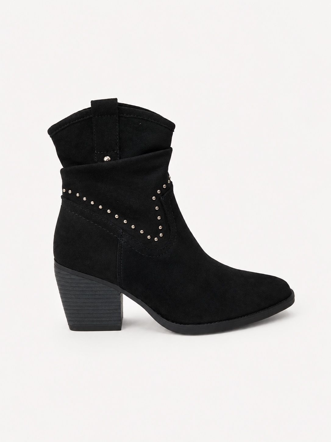 Stiefeletten mit Blockabsatz und Nieten