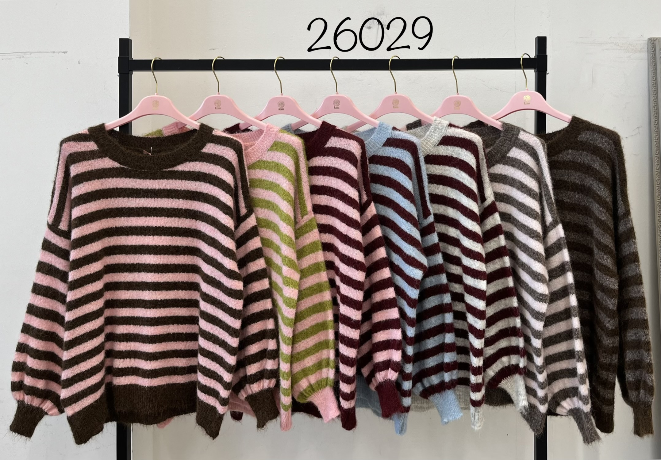 Oversize Pullover mit Streifen