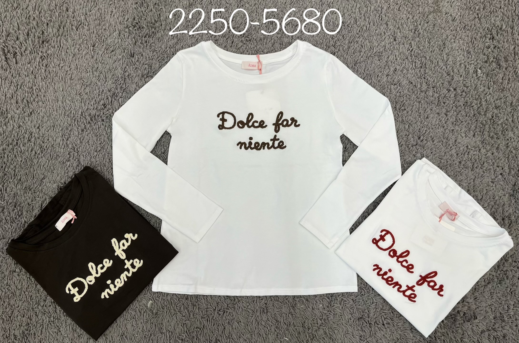 Langes T‑Shirt mit Stickerei