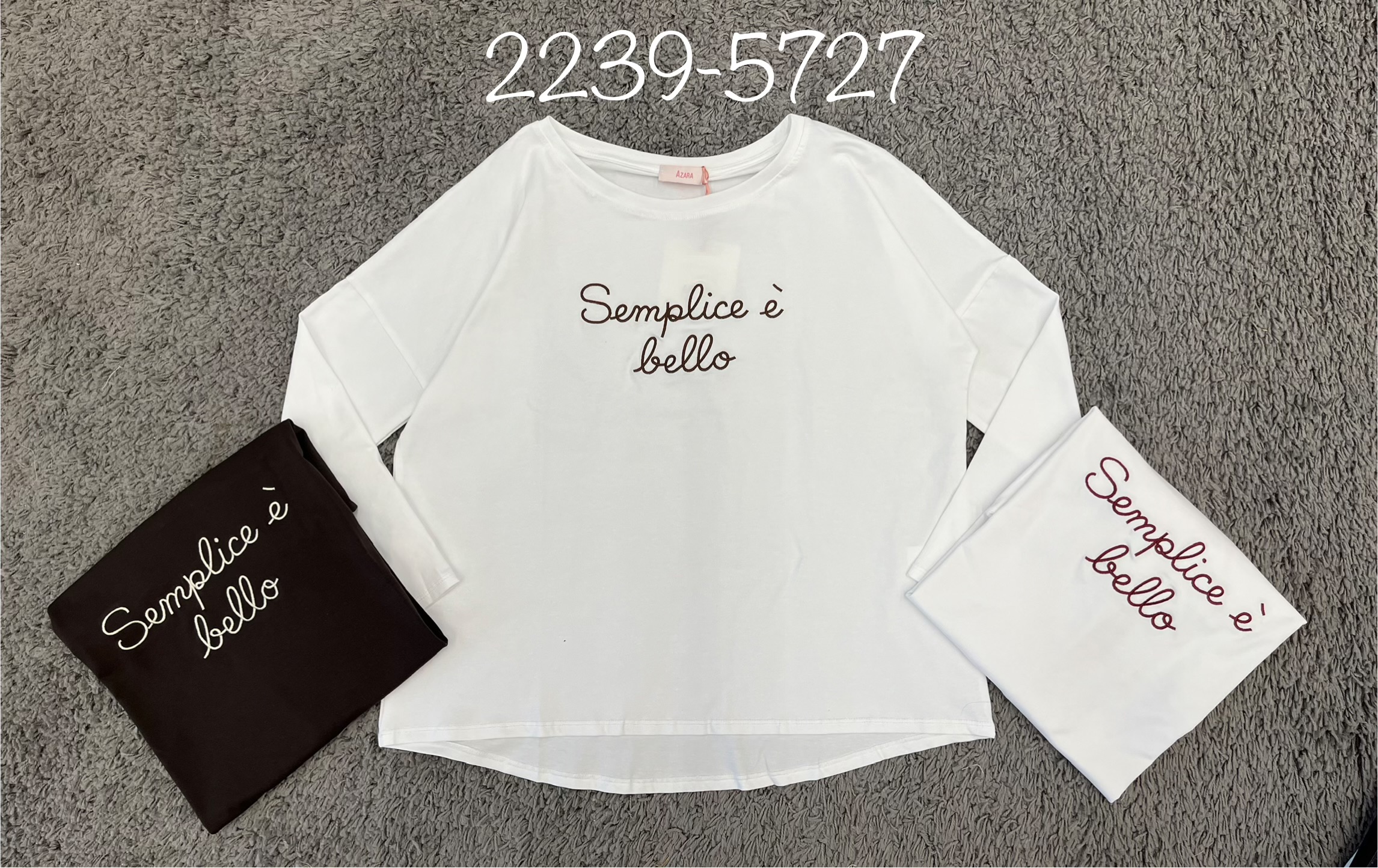 Lockeres T‑Shirt mit Stickerei