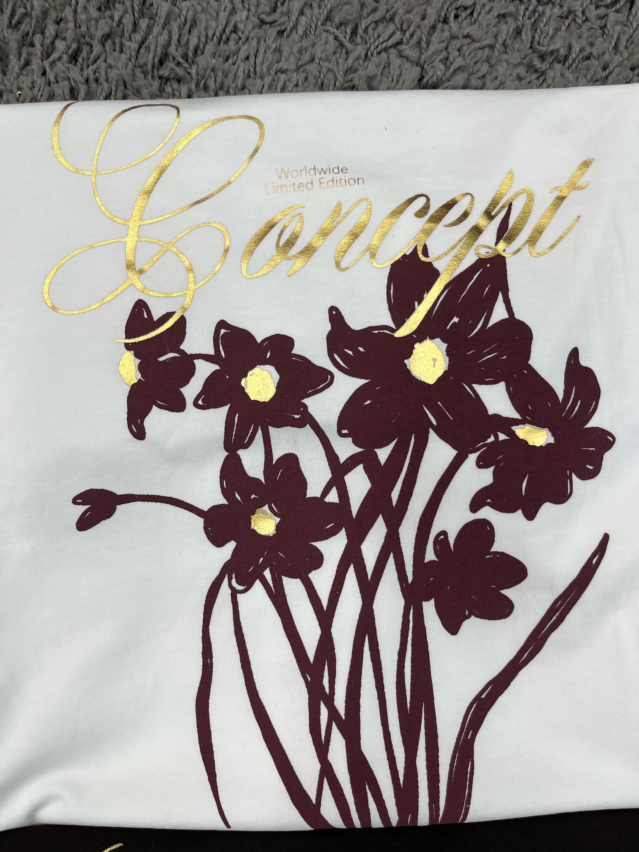 T‑Shirt mit Blumenprint