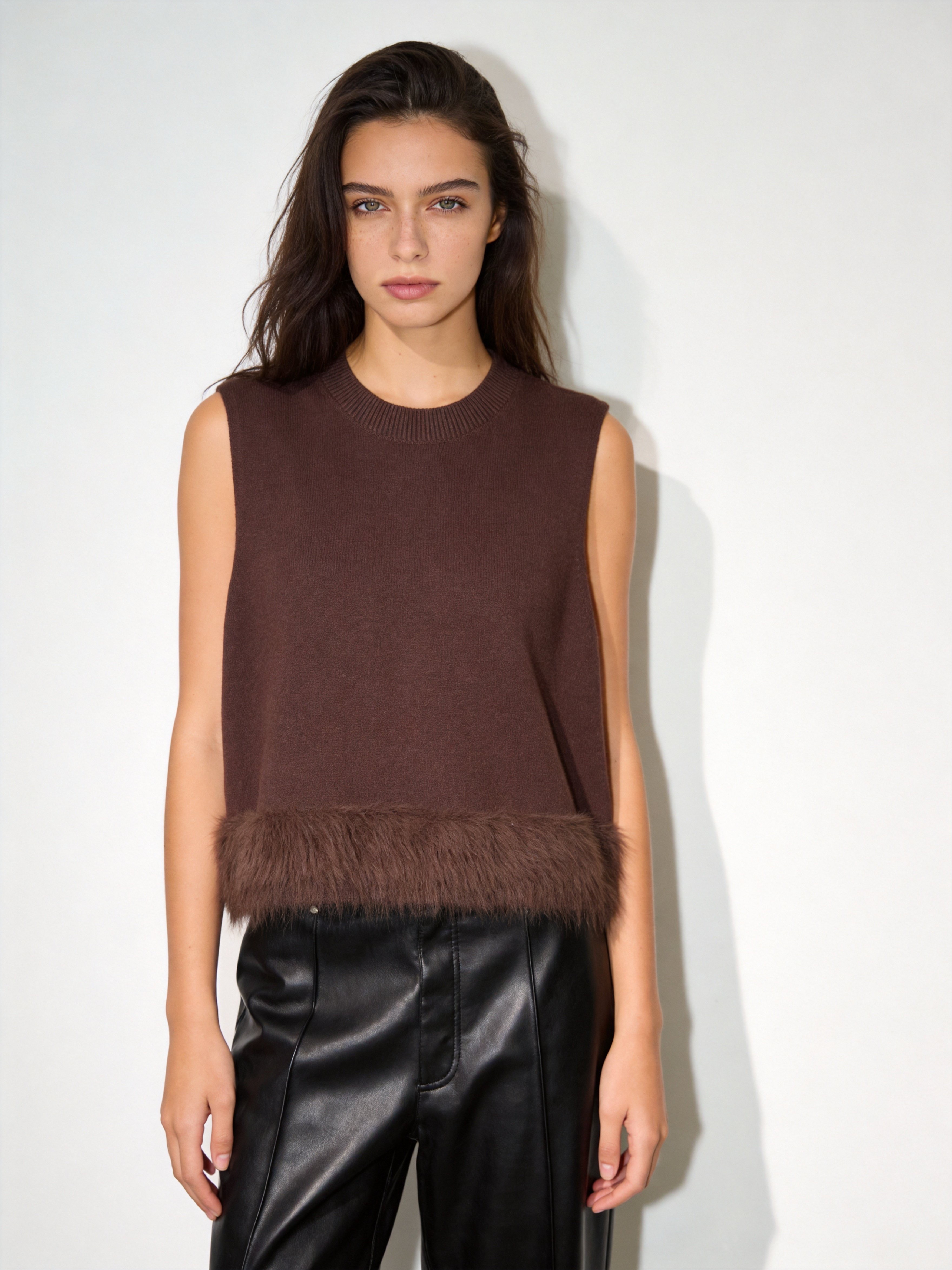Stricktop mit Fellbesatz