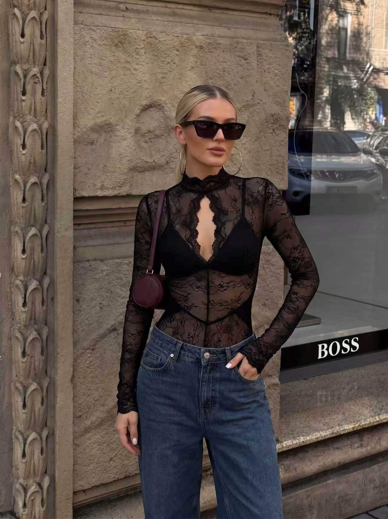 Spitzen-Crop-Top mit halbem Rollkragen
