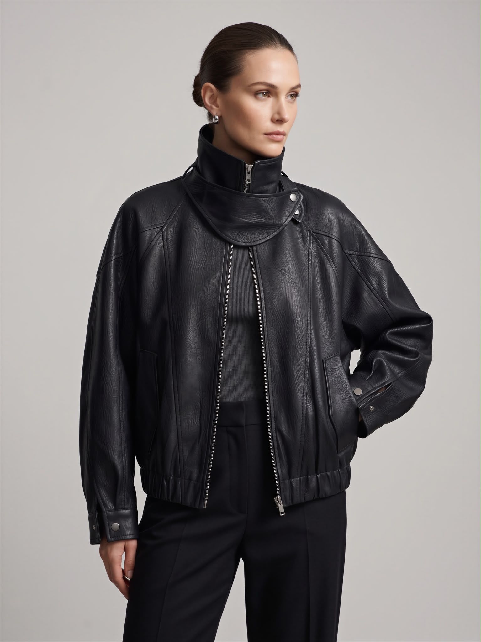 Kunstlederjacke mit Stehkragen