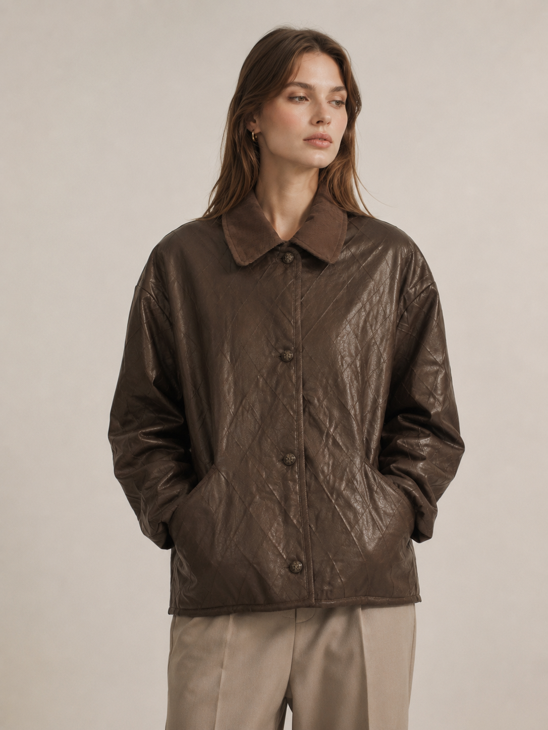 Lockere Jacke mit Kragen