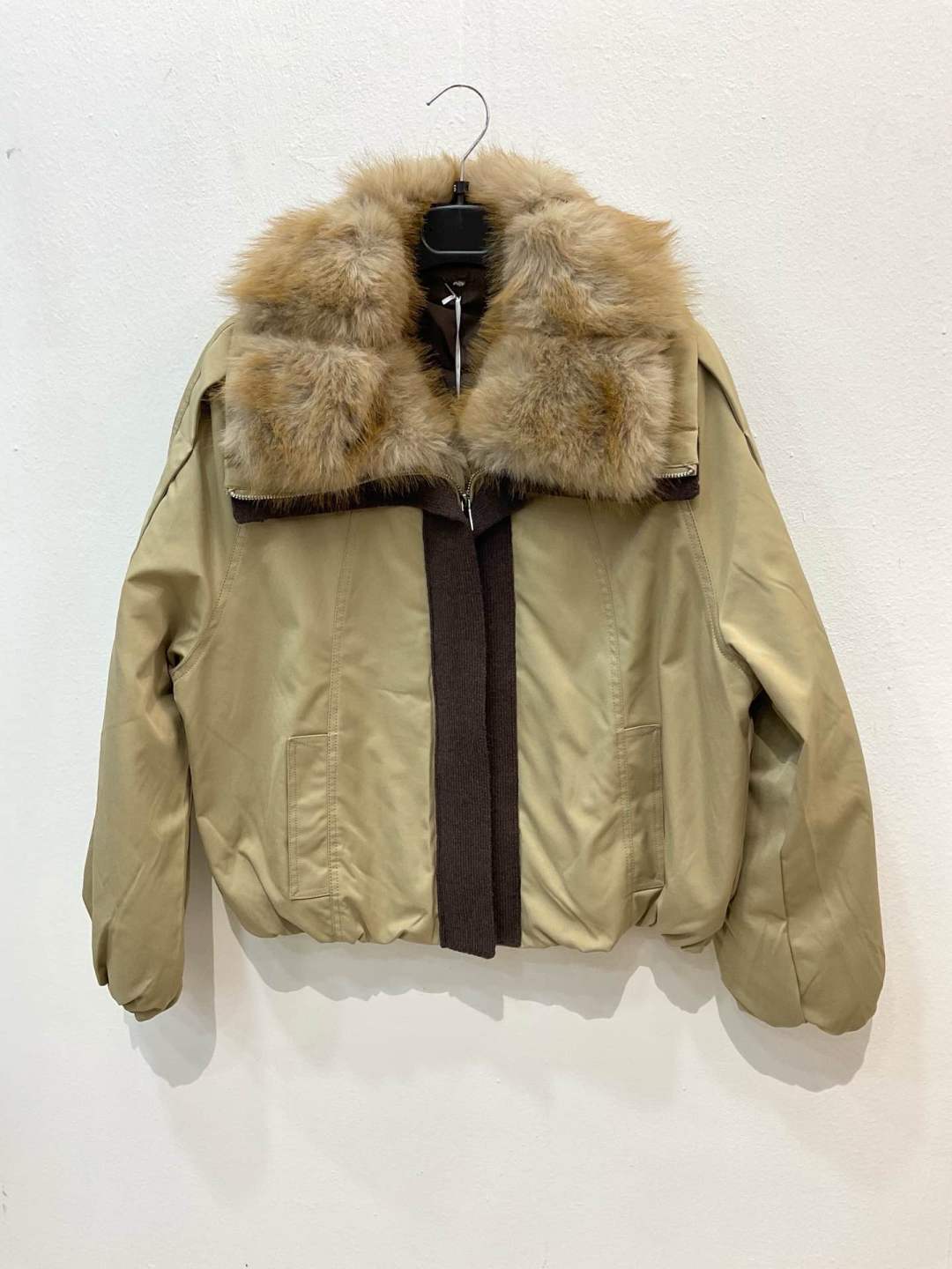 Bomberjacke mit Webpelz
