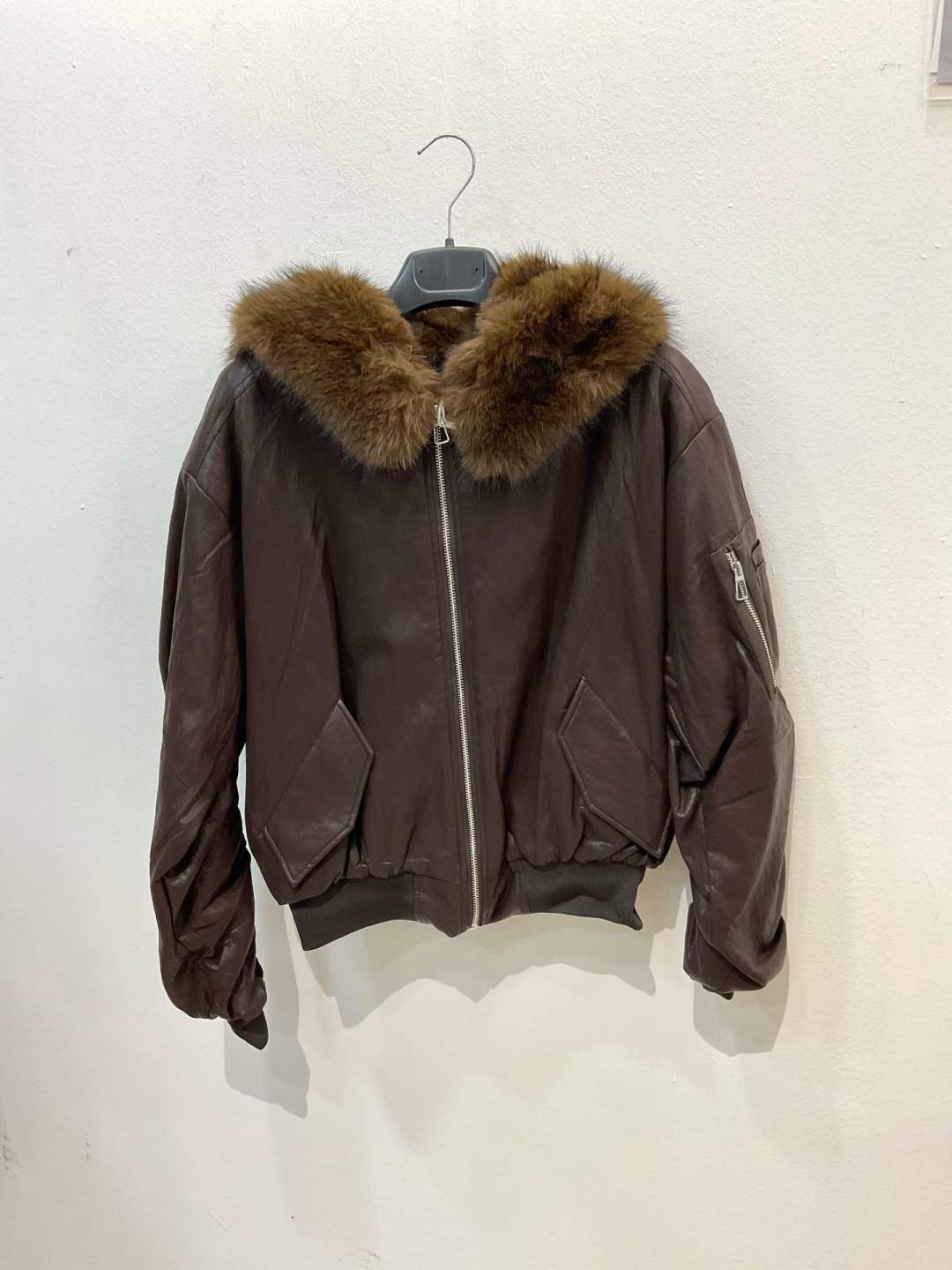 Bomberjacke mit Kapuze