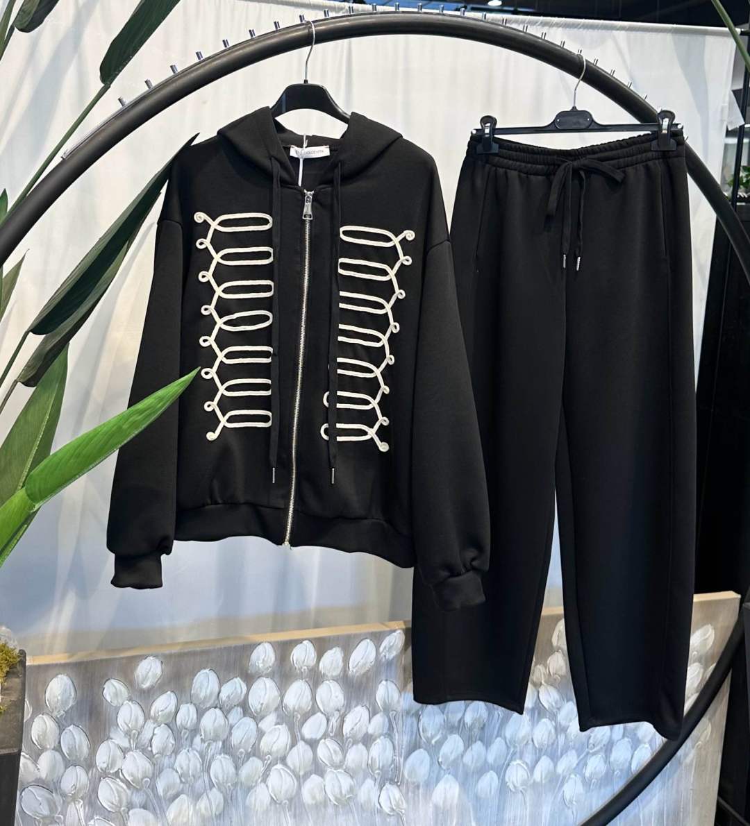 Kapuzenpullover mit Seitenstreifen