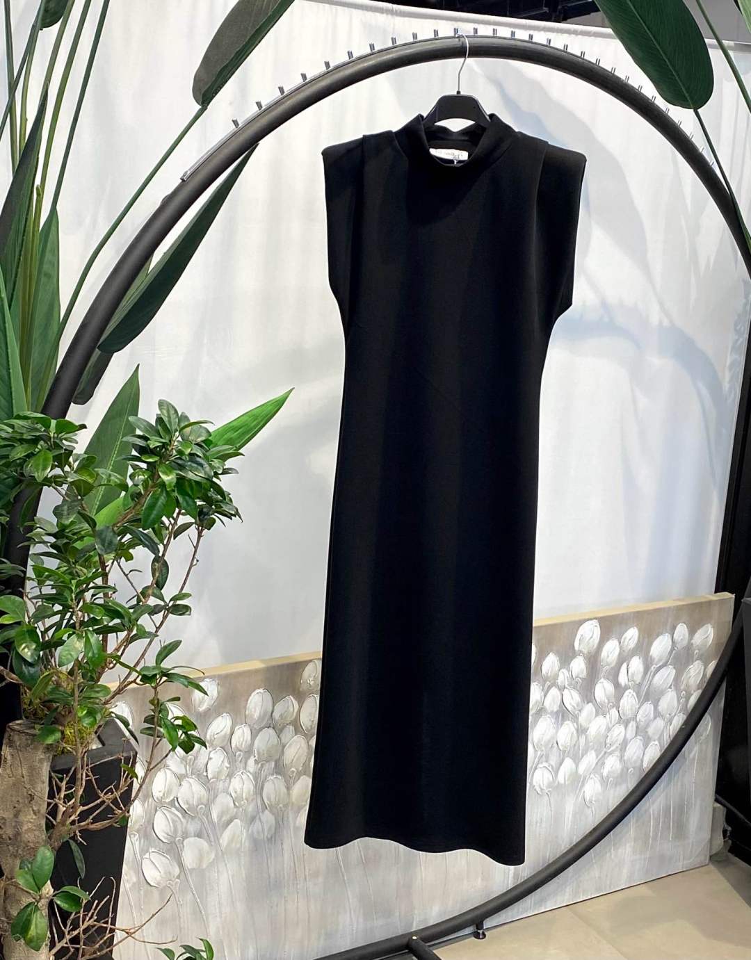 Midi-Kleid mit Stehkragen
