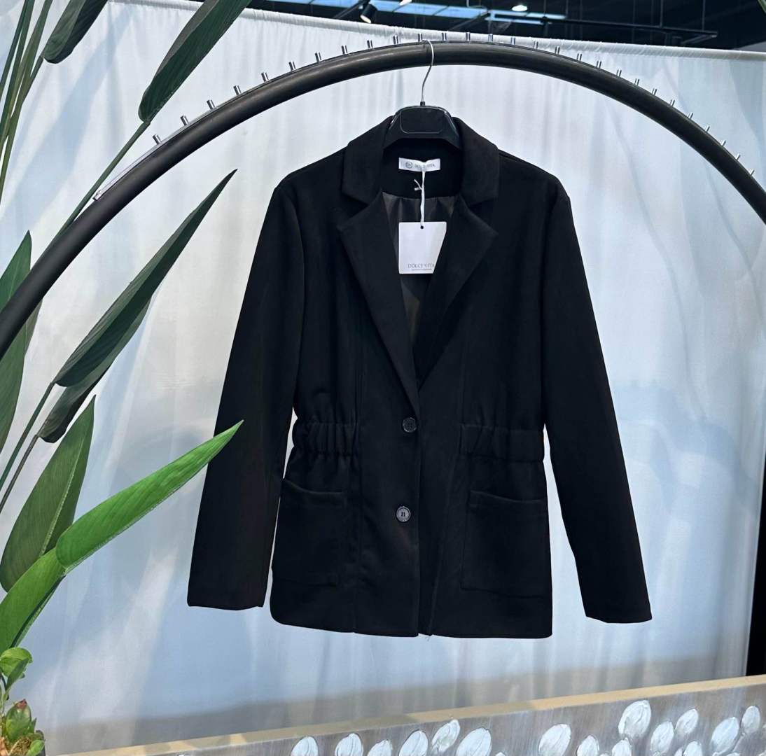 Taillierte Jacke mit Revers