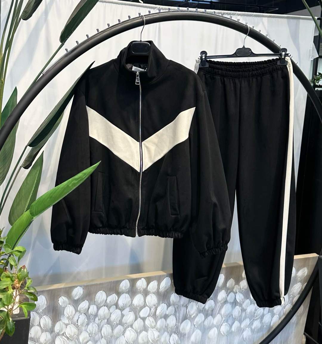Bomberjacke mit Stehkragen (Halbrollkragen)