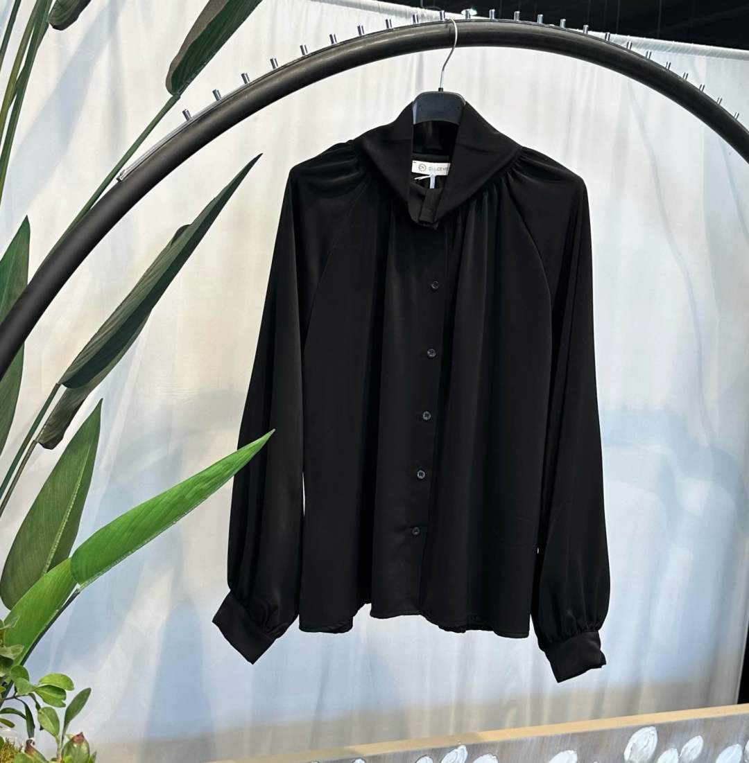 Hemd im Oversize‑Schnitt mit Bischofsärmeln