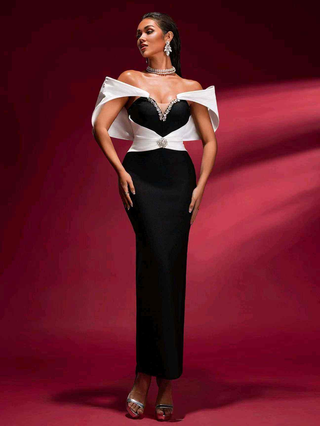 Maxi Bleistiftkleid mit Off-Shoulder-Ausschnitt
