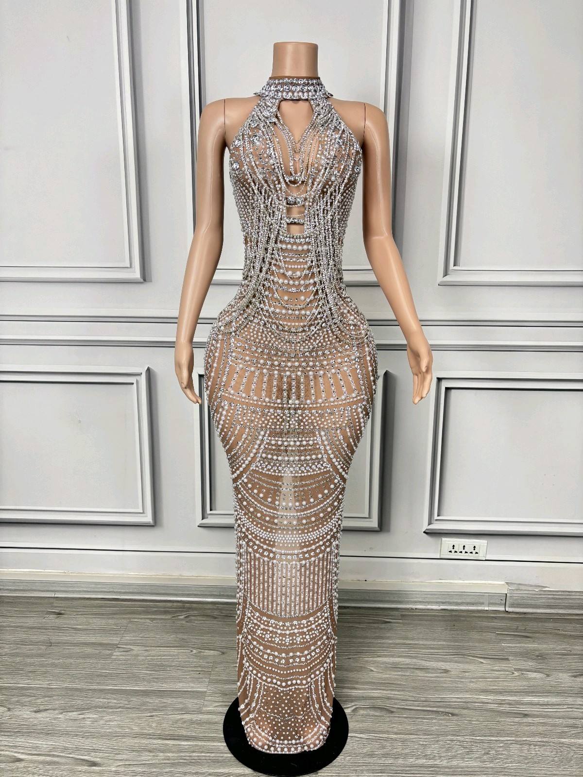 Halter Pencil Maxi Kleid