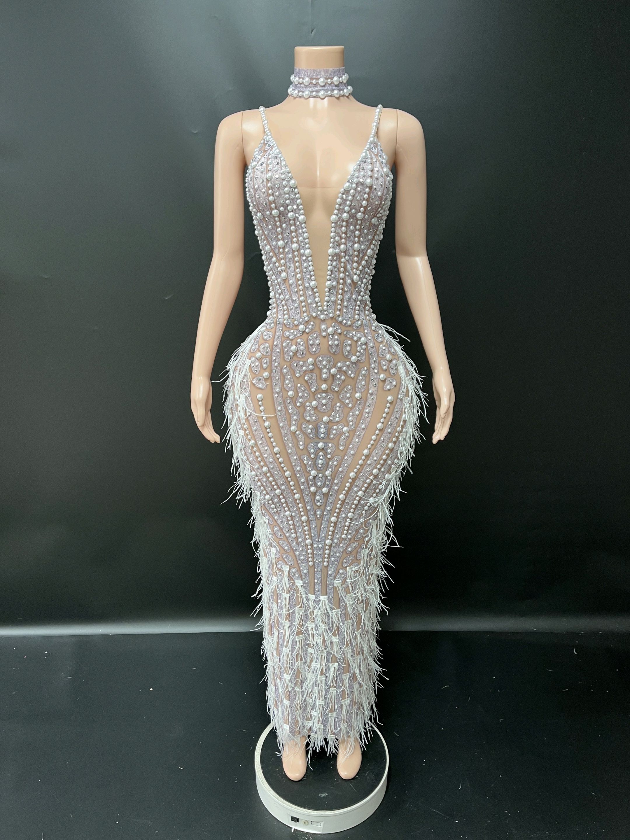 Maxi-Mermaid-Kleid mit V-Ausschnitt