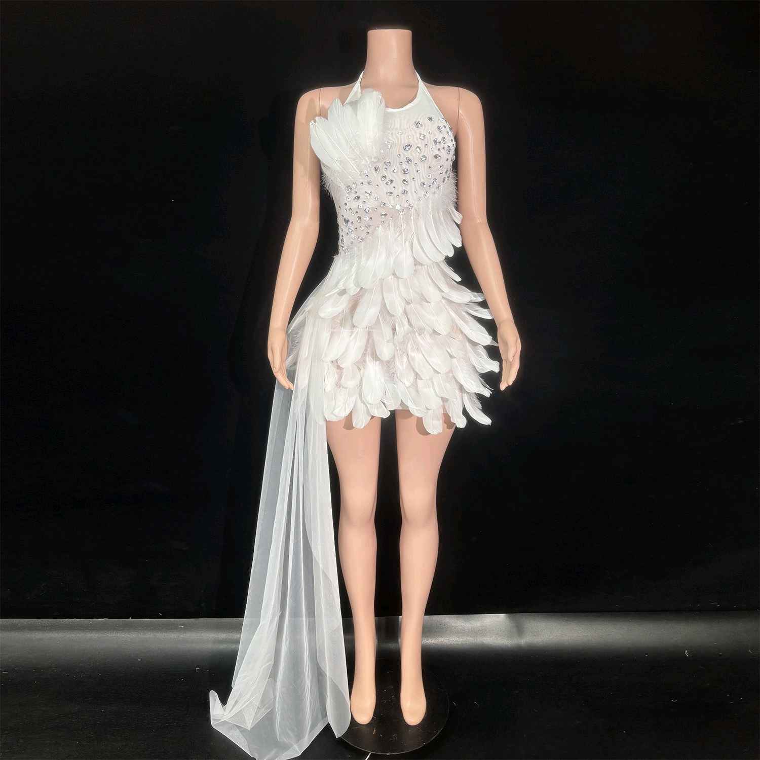 Halter-Mini mit Fransen