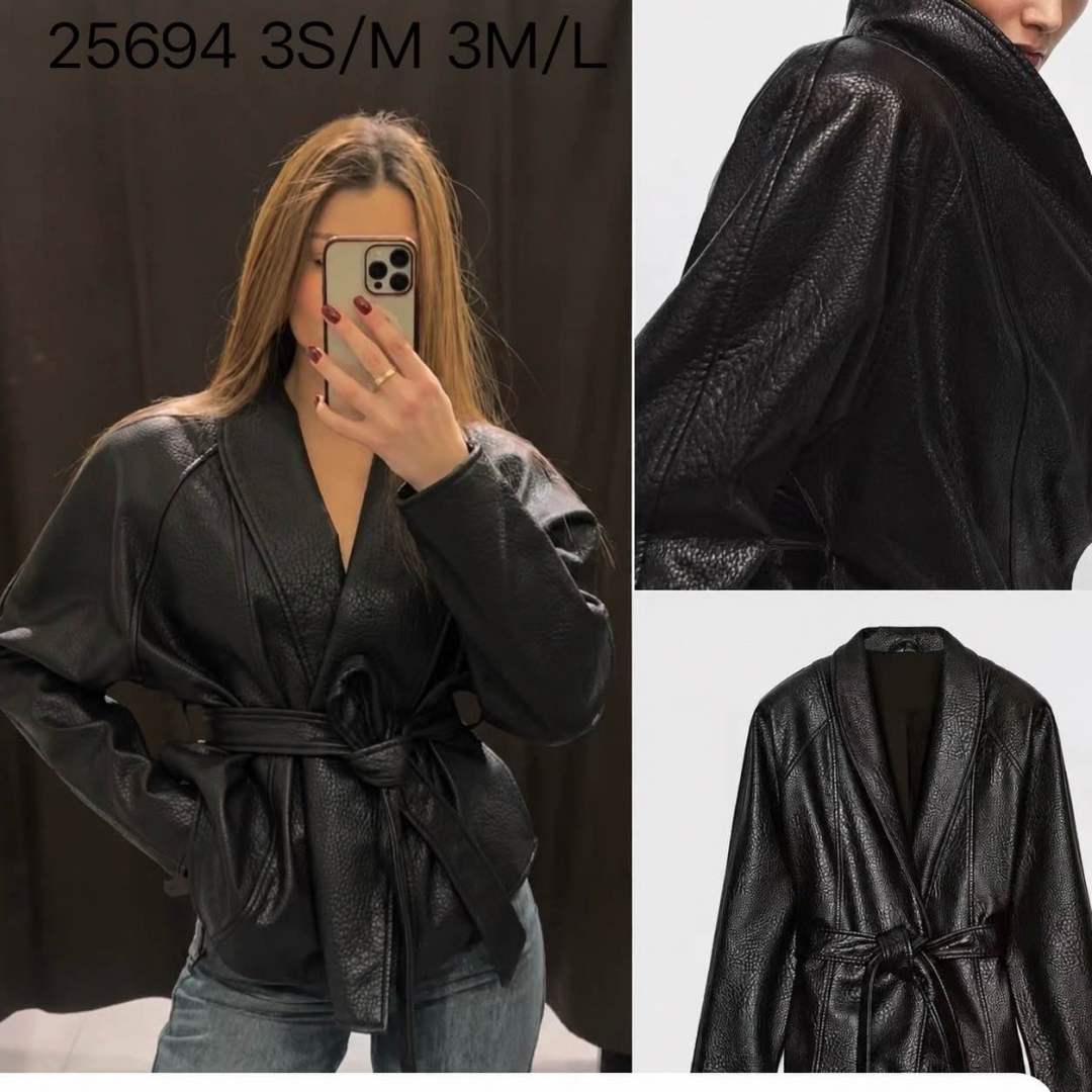 Wickeljacke mit Bindegürtel