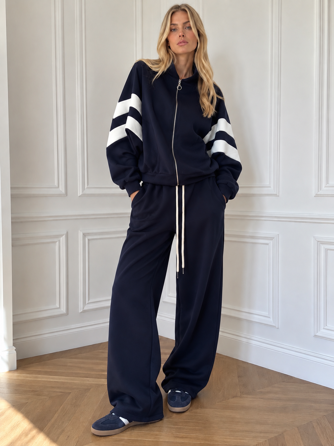 Weites Jogging-Set mit Stehkragen