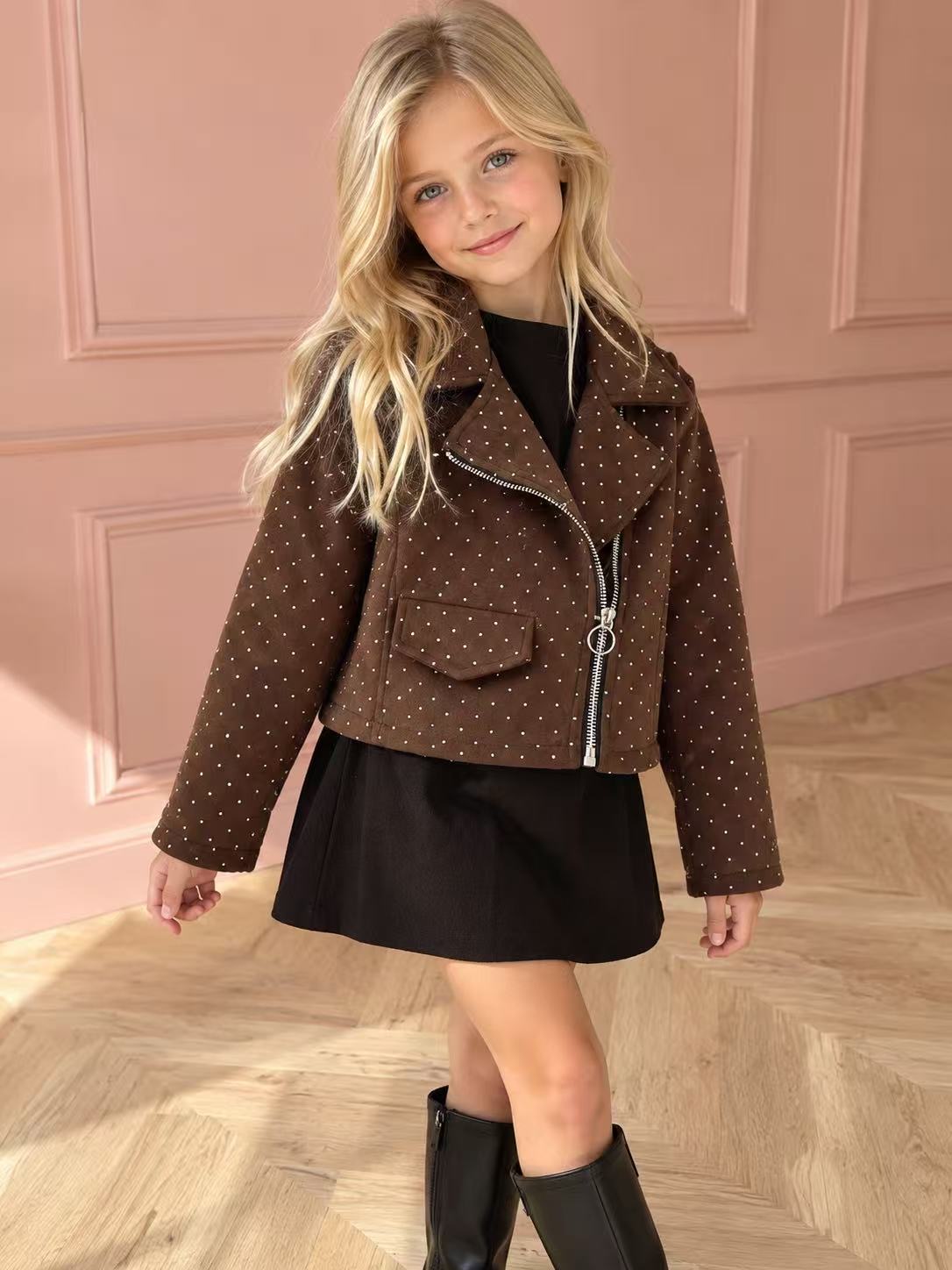 Kurze Jacke mit Revers