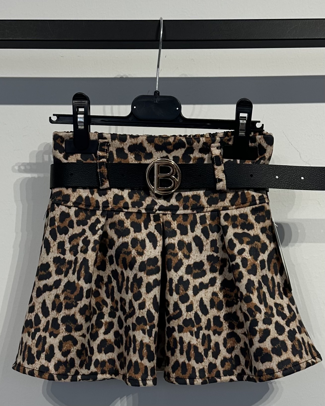 Shorts mit hoher Taille