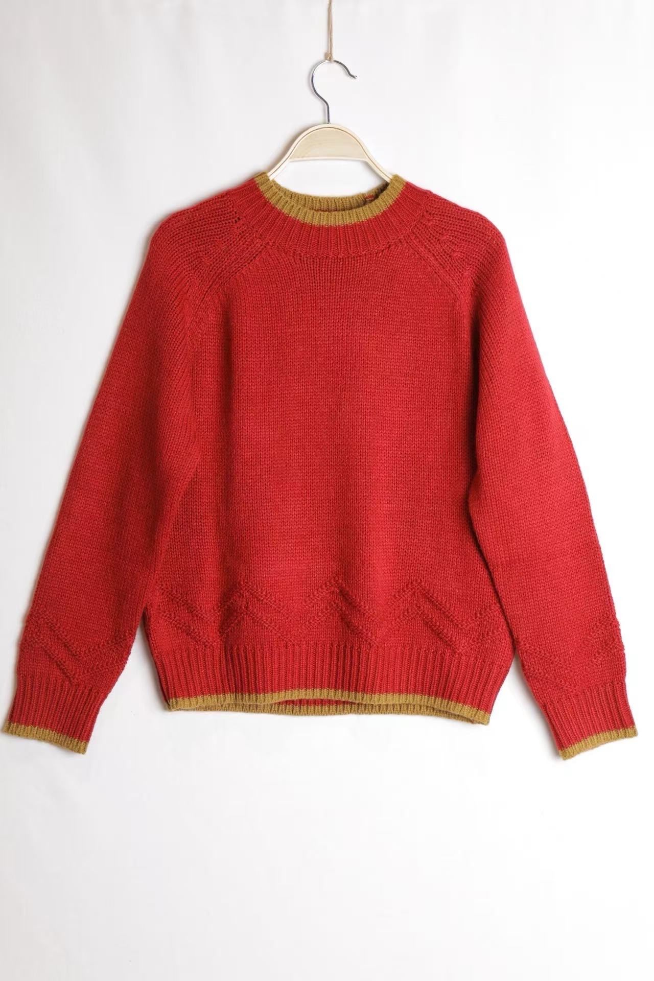 Regular Pullover mit Color‑Block