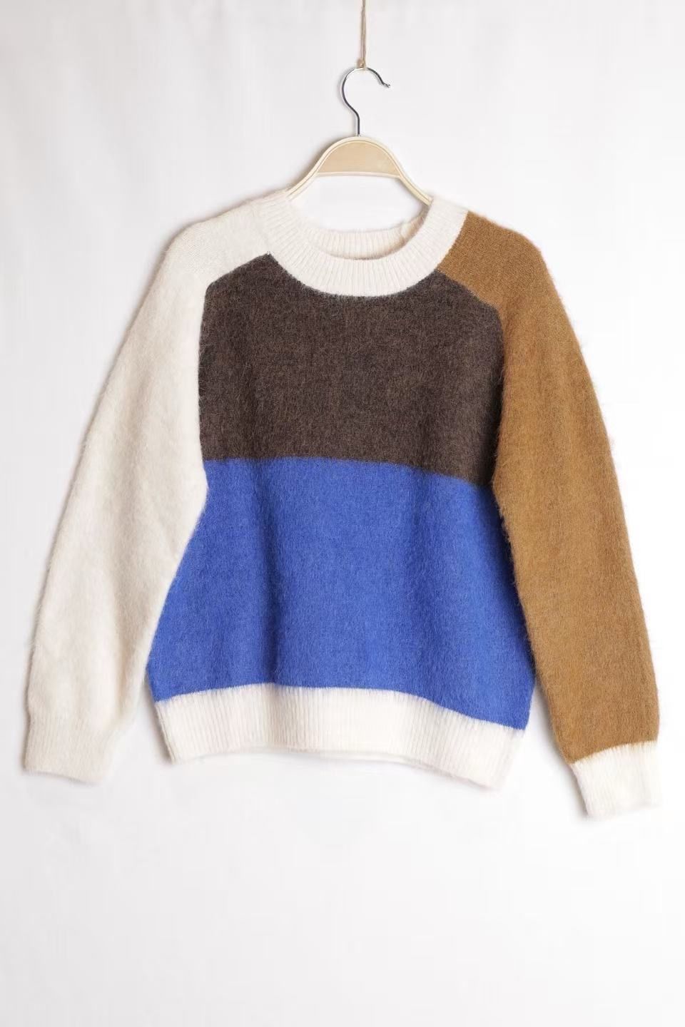 Color‑Block Raglanpullover