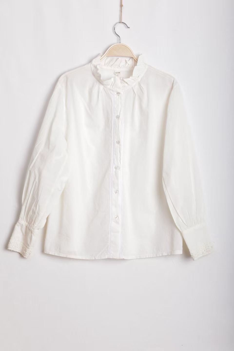 Regular-Bluse mit Rüsche