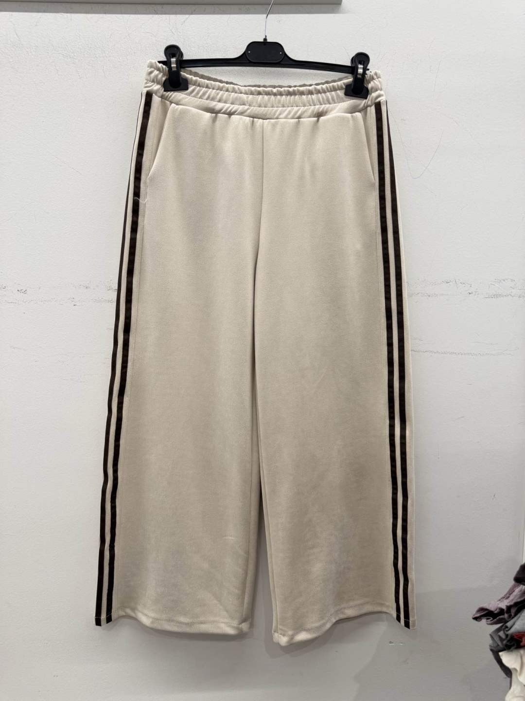 Wide-Leg-Hose mit Seitenstreifen